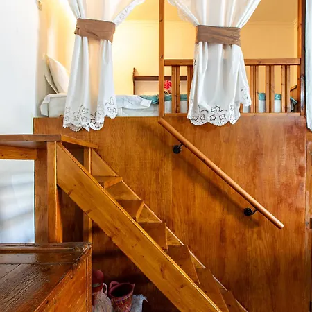 La Casa Lemonia * Soroni