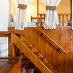 La Casa Lemonia * Szoroní
